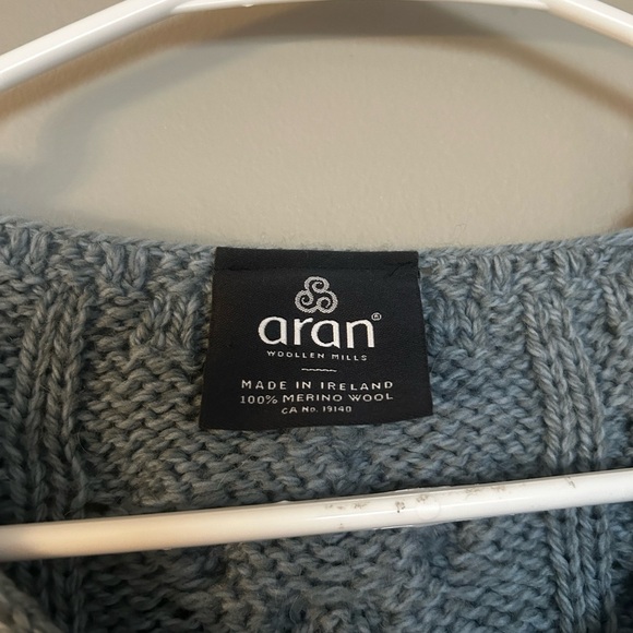 Chunky Cable-Knit Merino Wool Button Front Sweater - mist marl/light blue color - Picture 4 of 6